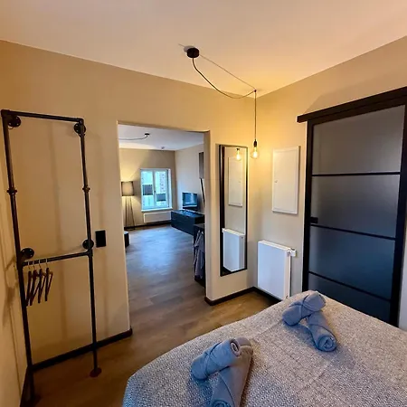Apartmenthaus Altstadt 5 *